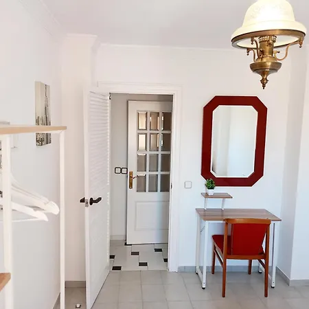 Angosta Host Habitación en casa particular