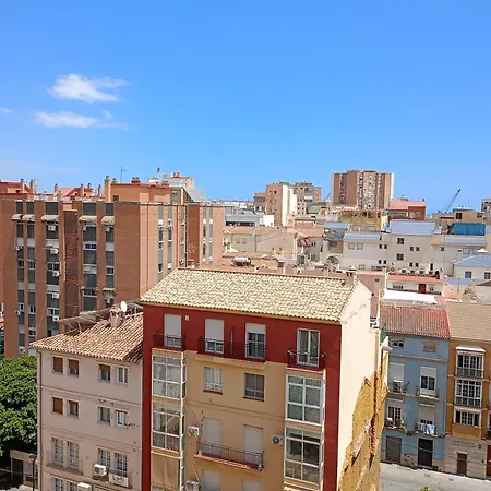 Angosta Host Habitación en casa particular Málaga